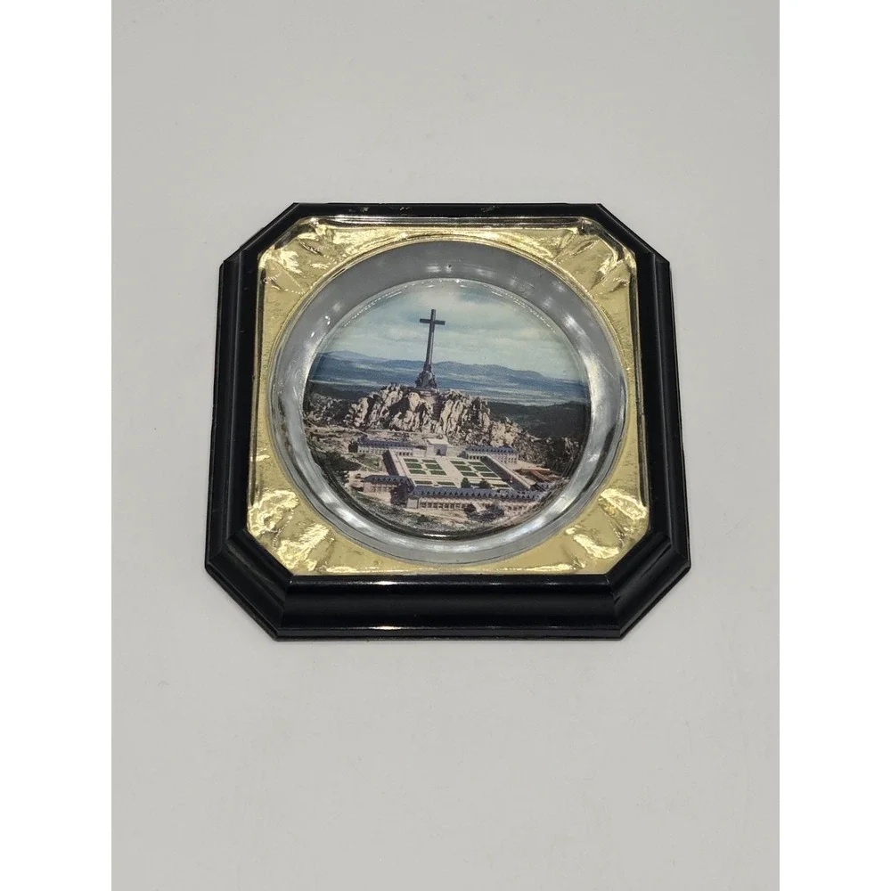 Vintage Valle de los Caídos Spain Souvenir Ashtray Glass & Plastic